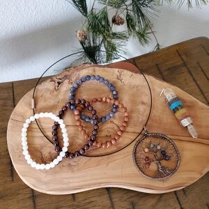 7 Chakra Healing Crystal Jewelry Set: Beaded Bracelets, Pendulum & Tree of Life